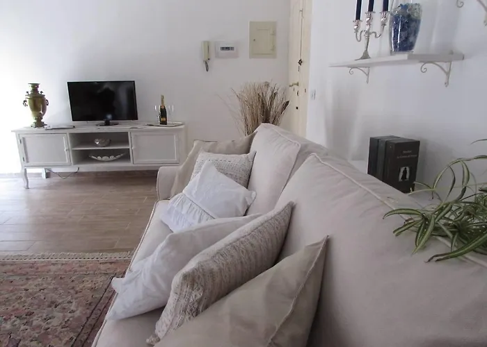 Casa Micheli In Centro Ex Frattina Luxury Apartment